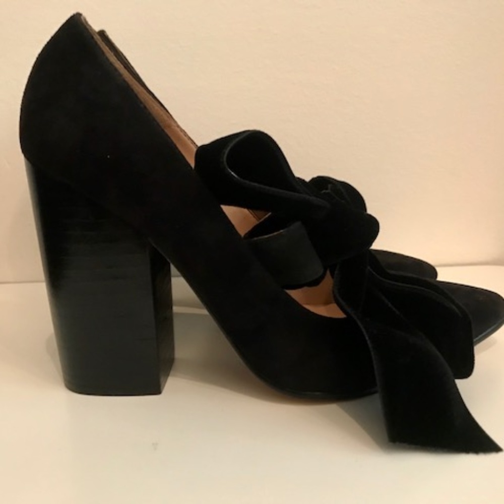 Ulla Johnson Louis Suede Heels - Picture 2 of 4
